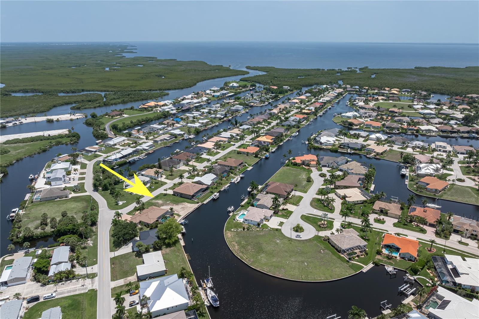 PUNTA GORDA ISLES SEC 14 - Land