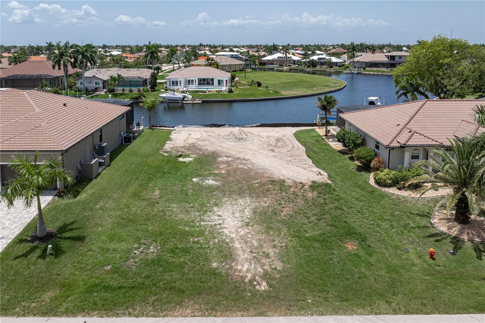 PUNTA GORDA ISLES SEC 14 - Land