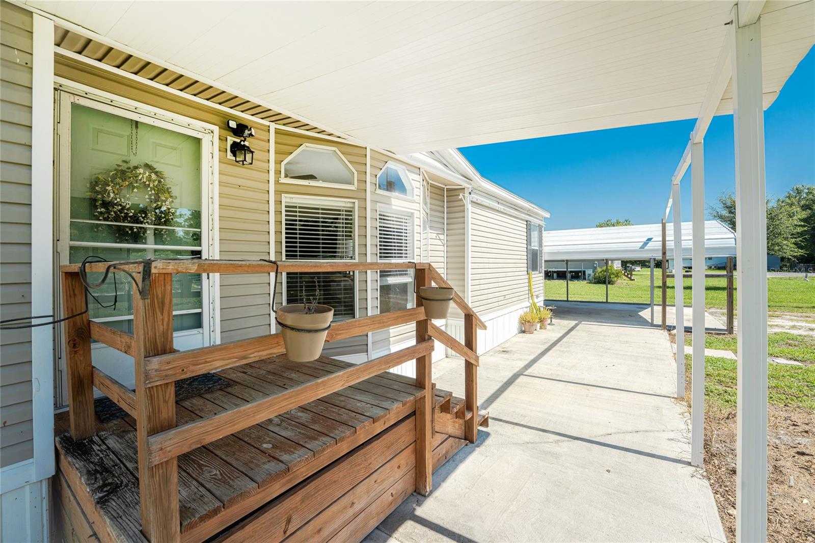 COUNTRY SHORES SEC 01 - Residential
