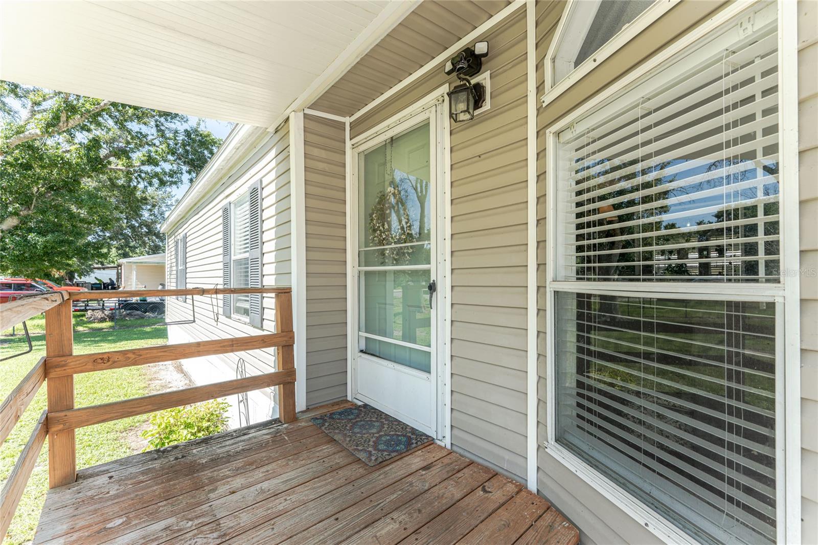 COUNTRY SHORES SEC 01 - Residential