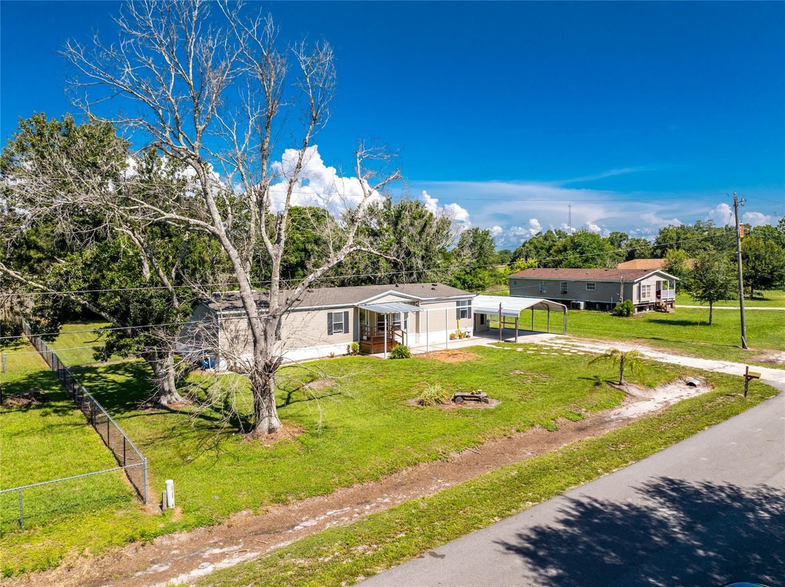 COUNTRY SHORES SEC 01 - Residential