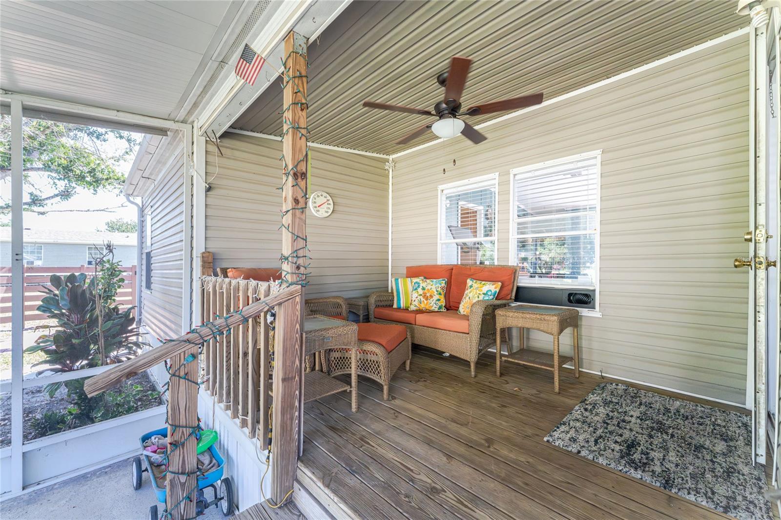 COUNTRY SHORES SEC 01 - Residential