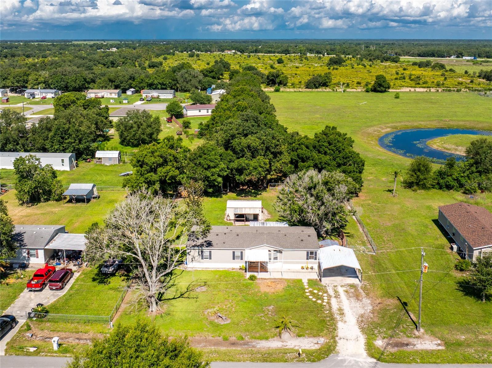 COUNTRY SHORES SEC 01 - Residential