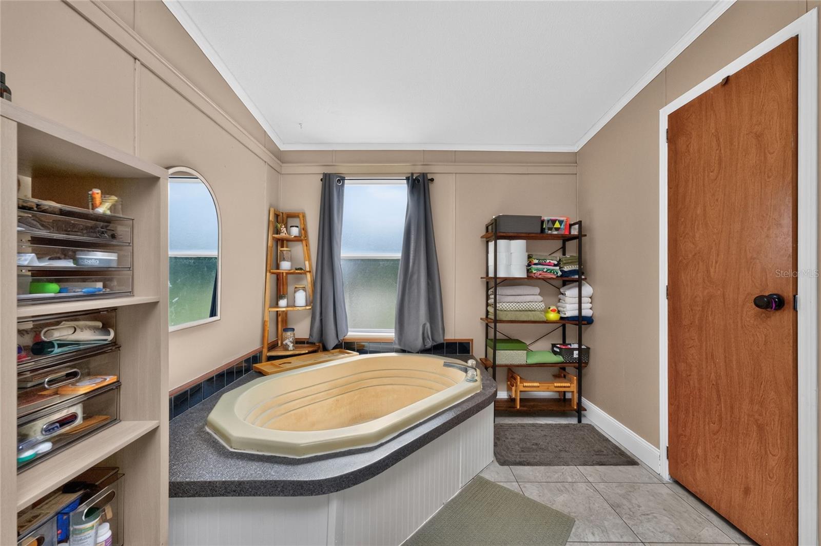 COUNTRY SHORES SEC 01 - Residential