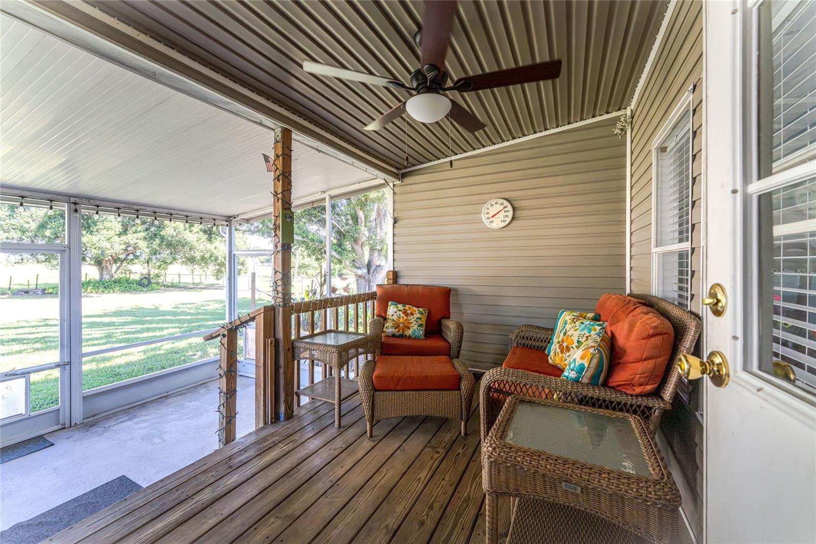 COUNTRY SHORES SEC 01 - Residential