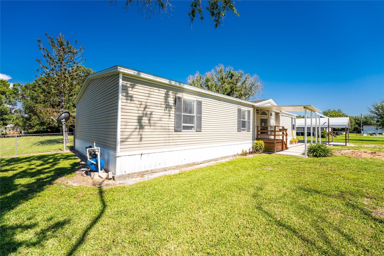 COUNTRY SHORES SEC 01 - Residential