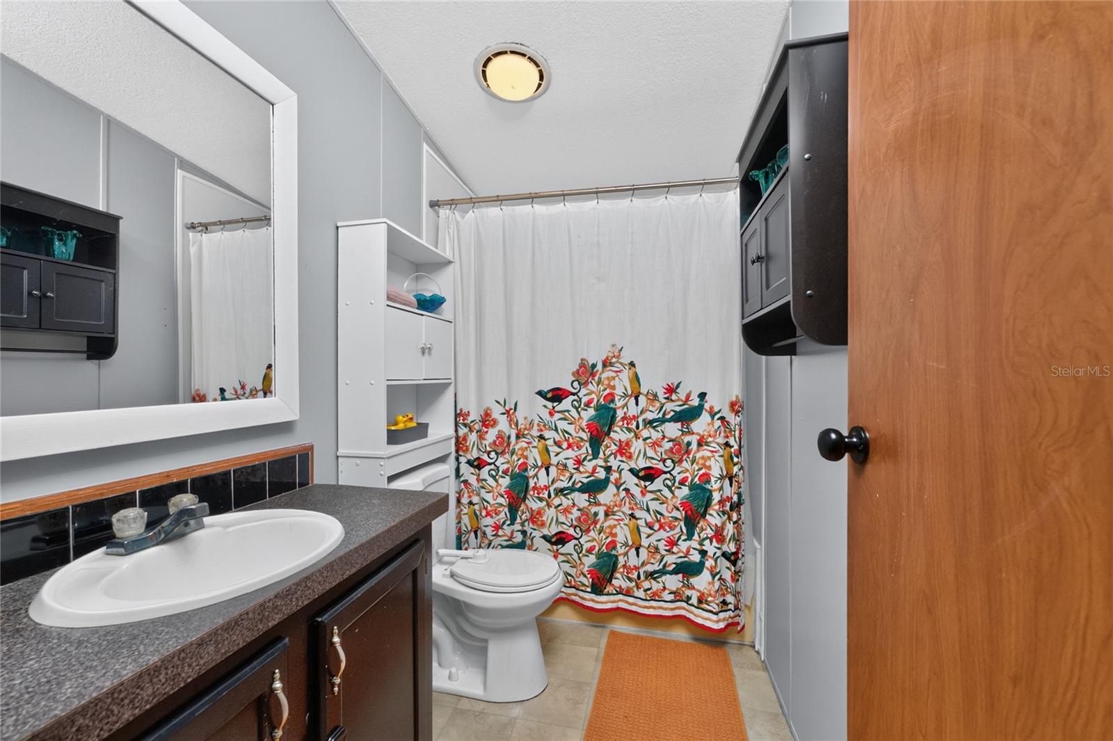 COUNTRY SHORES SEC 01 - Residential