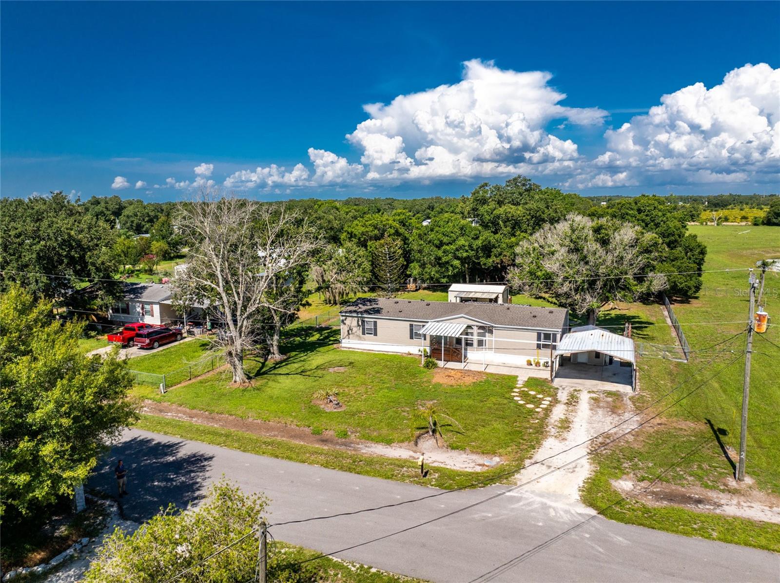 COUNTRY SHORES SEC 01 - Residential