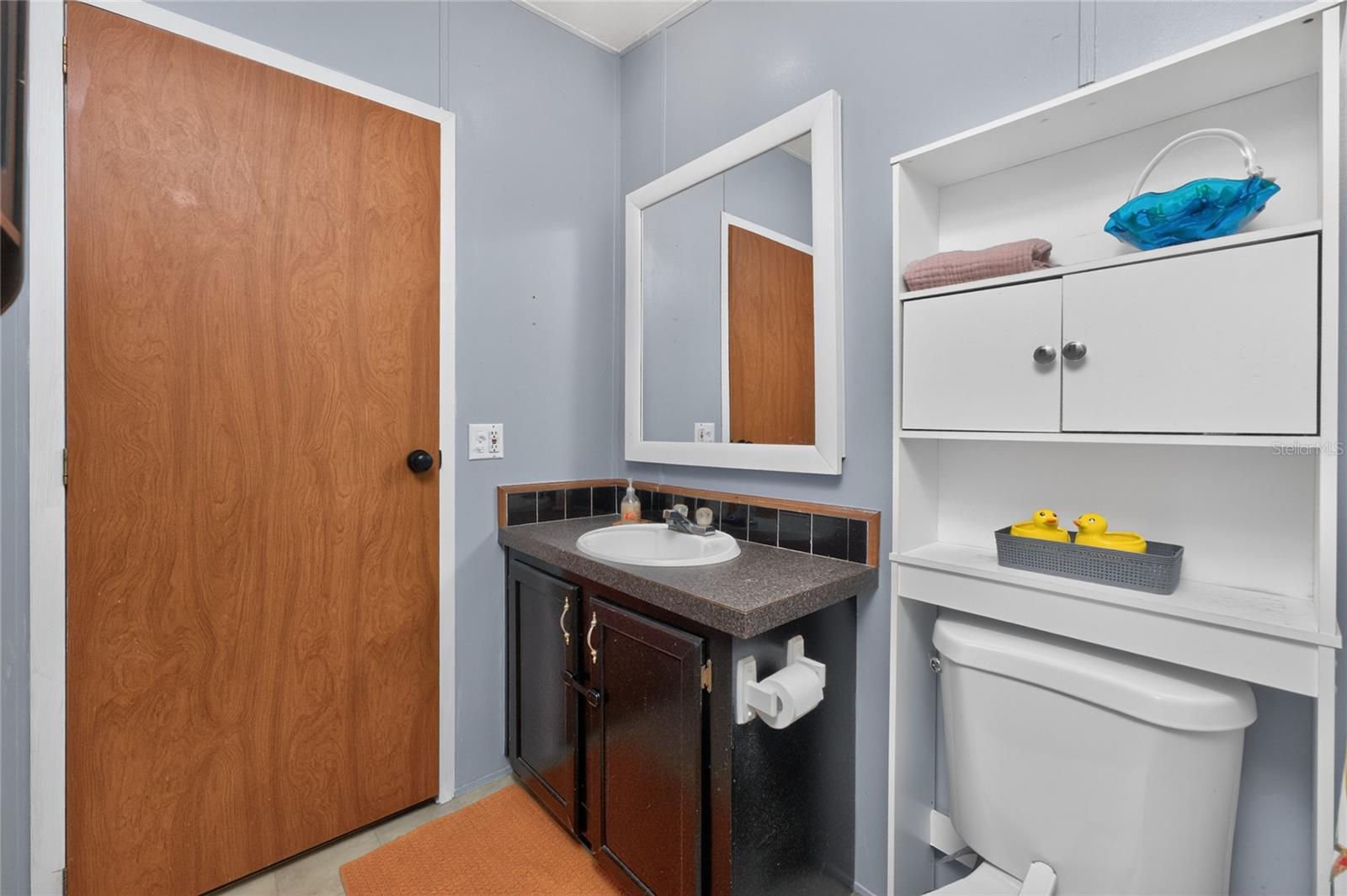 COUNTRY SHORES SEC 01 - Residential