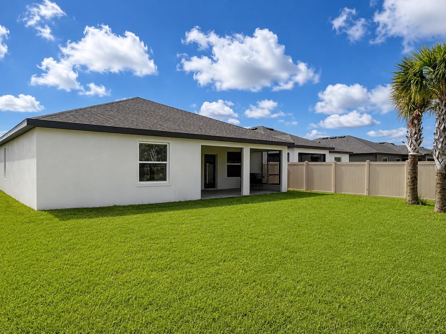 SUMMERWOODS - Residential Lease