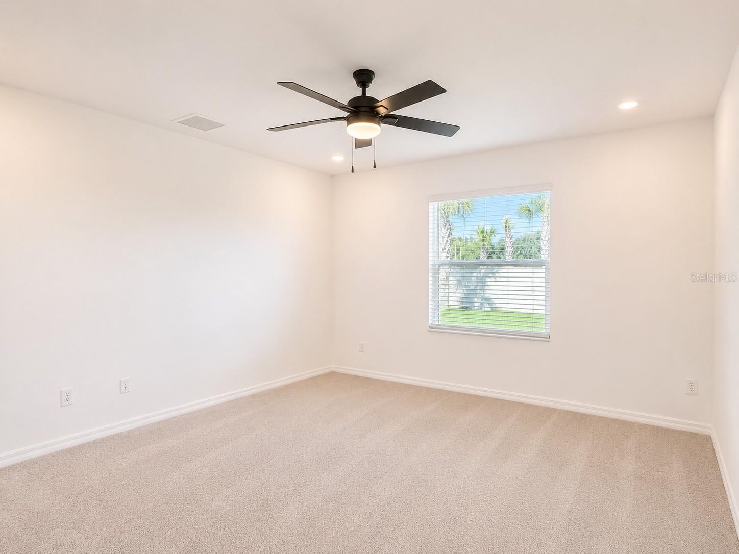 SUMMERWOODS - Residential Lease