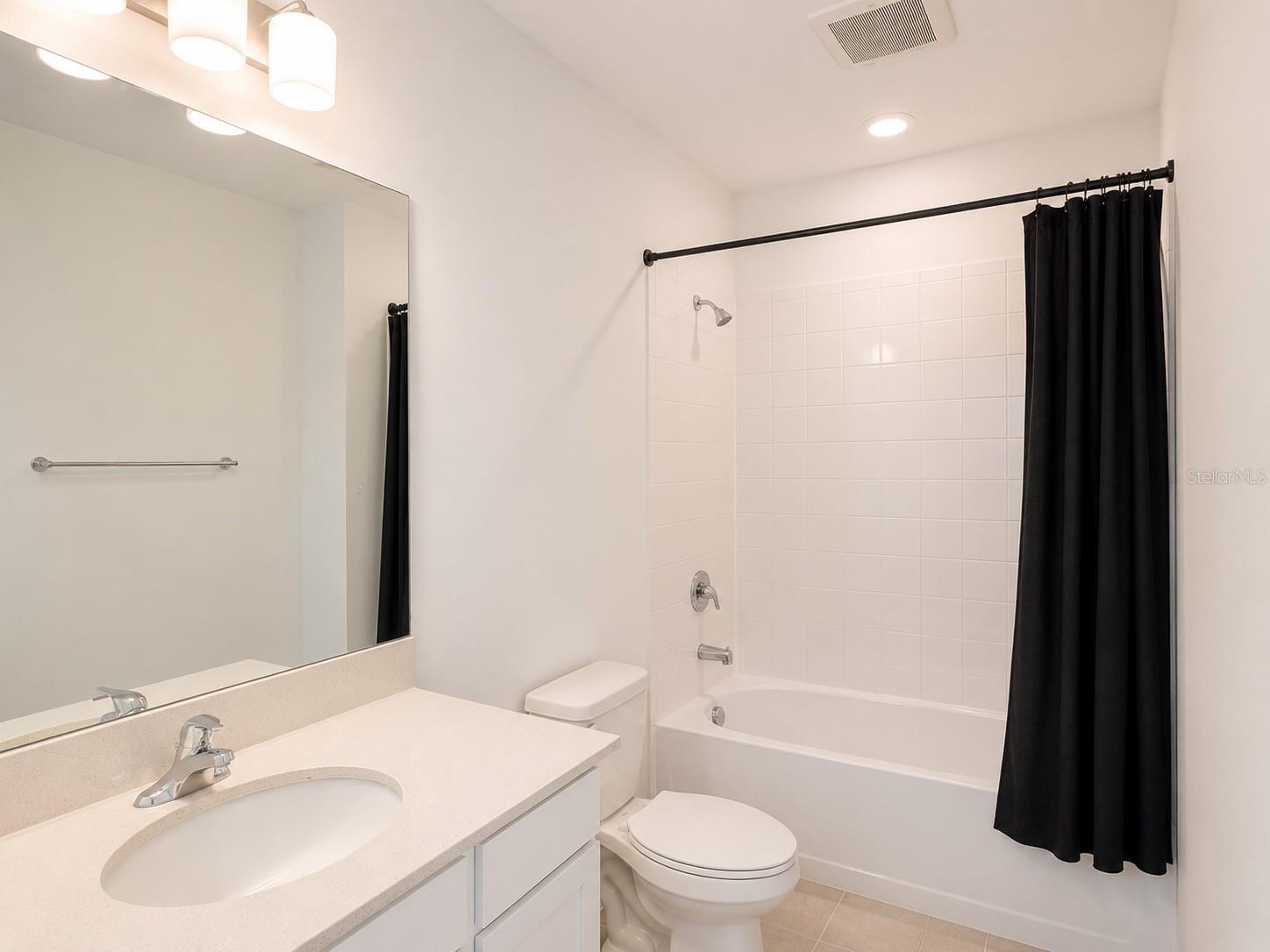SUMMERWOODS - Residential Lease