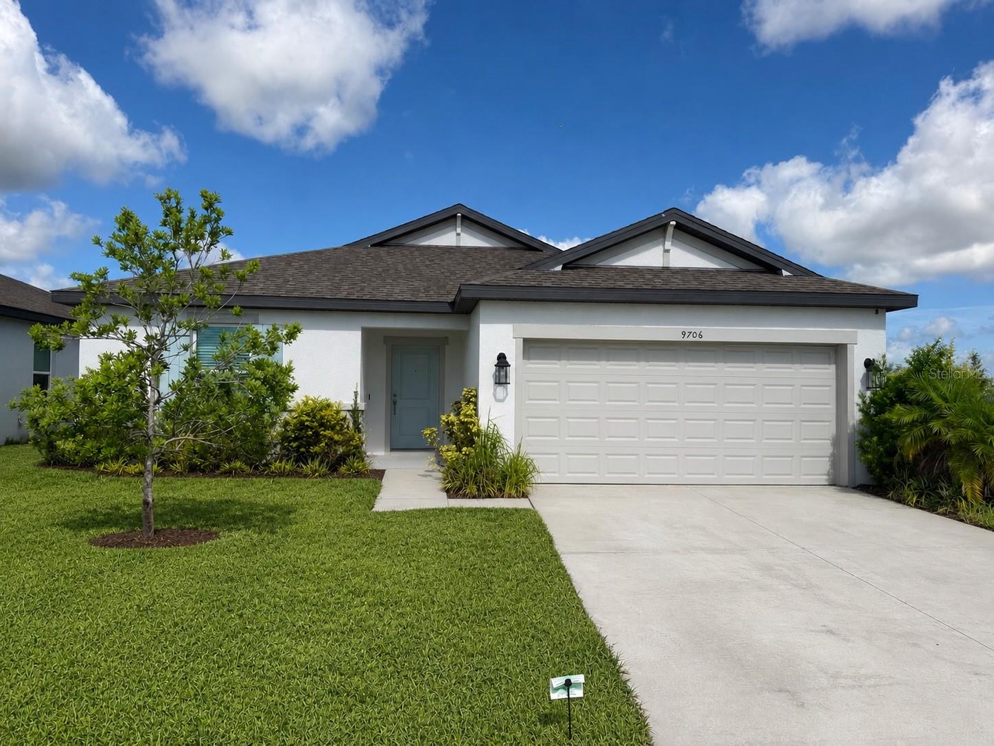 SUMMERWOODS - Residential Lease