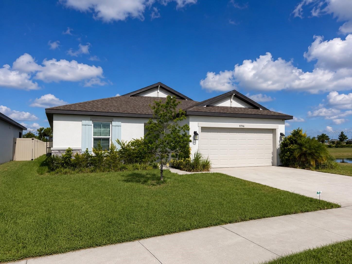 SUMMERWOODS - Residential Lease