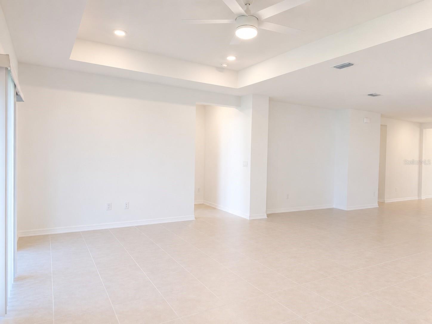 SUMMERWOODS - Residential Lease