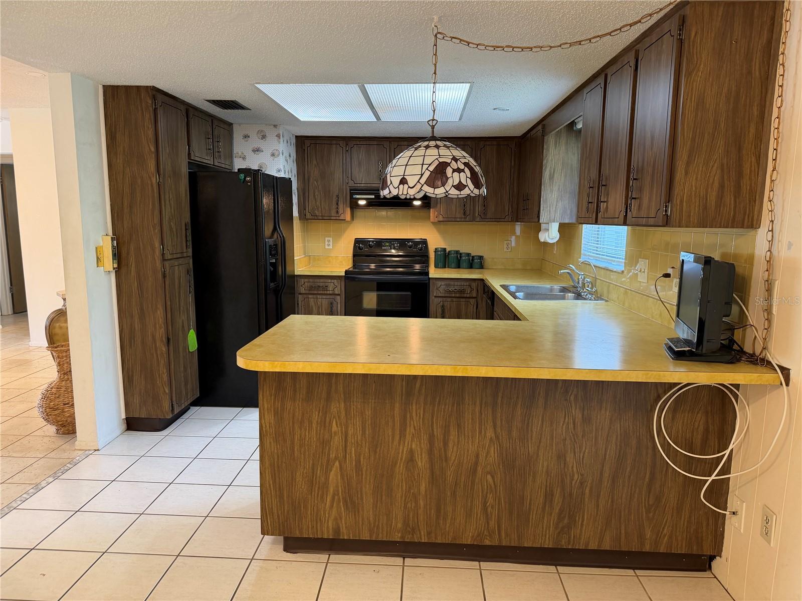 ROTHMOOR ESTATES CONDO - Residential