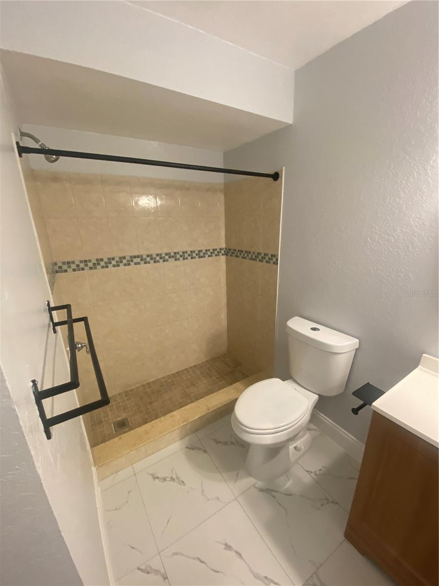 AUDUBON VLS/HUNTERS CRK CONDO - Residential