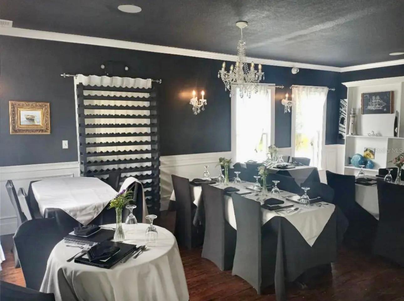 DAUGHERTYS NEW SMYRNA - Commercial Sale