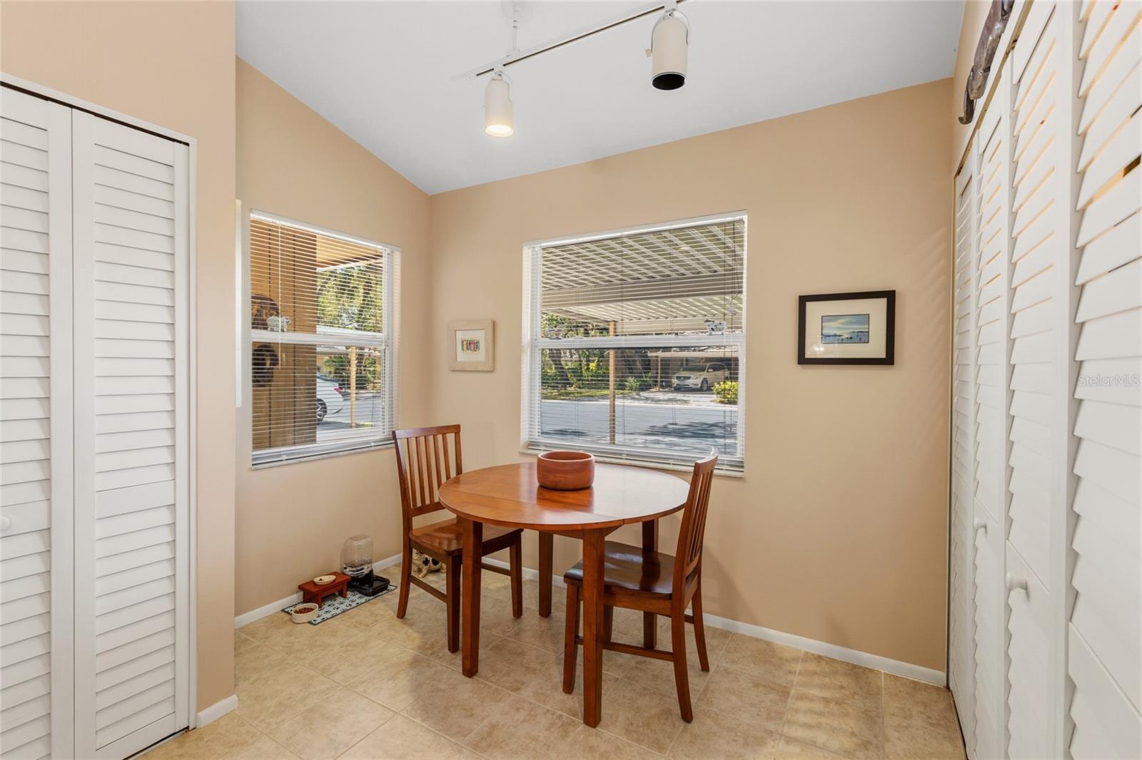 VILLAGE GARDENS PH 3 - Residential