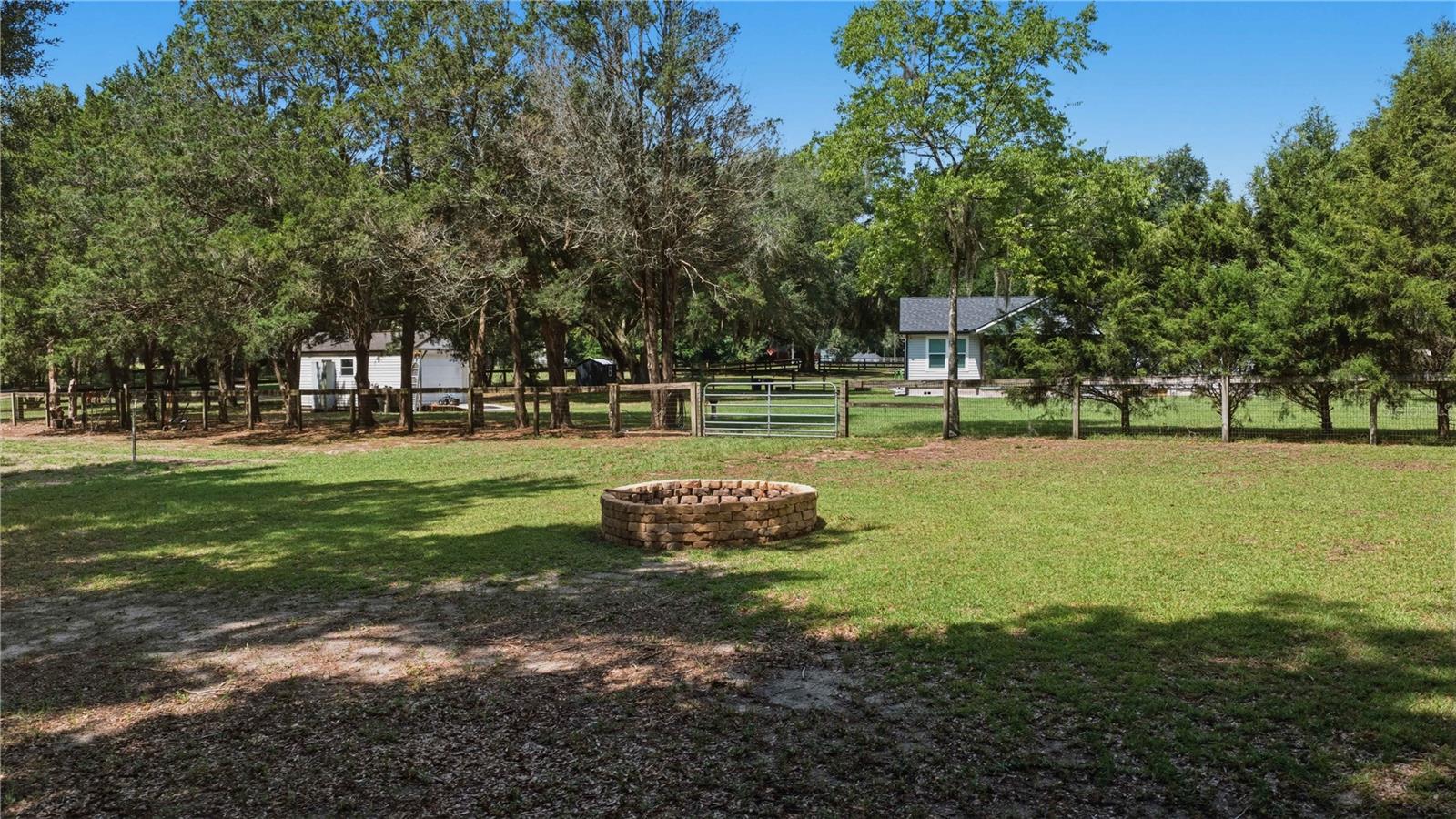 REMINGTON OAKS 02 UNREC - Residential