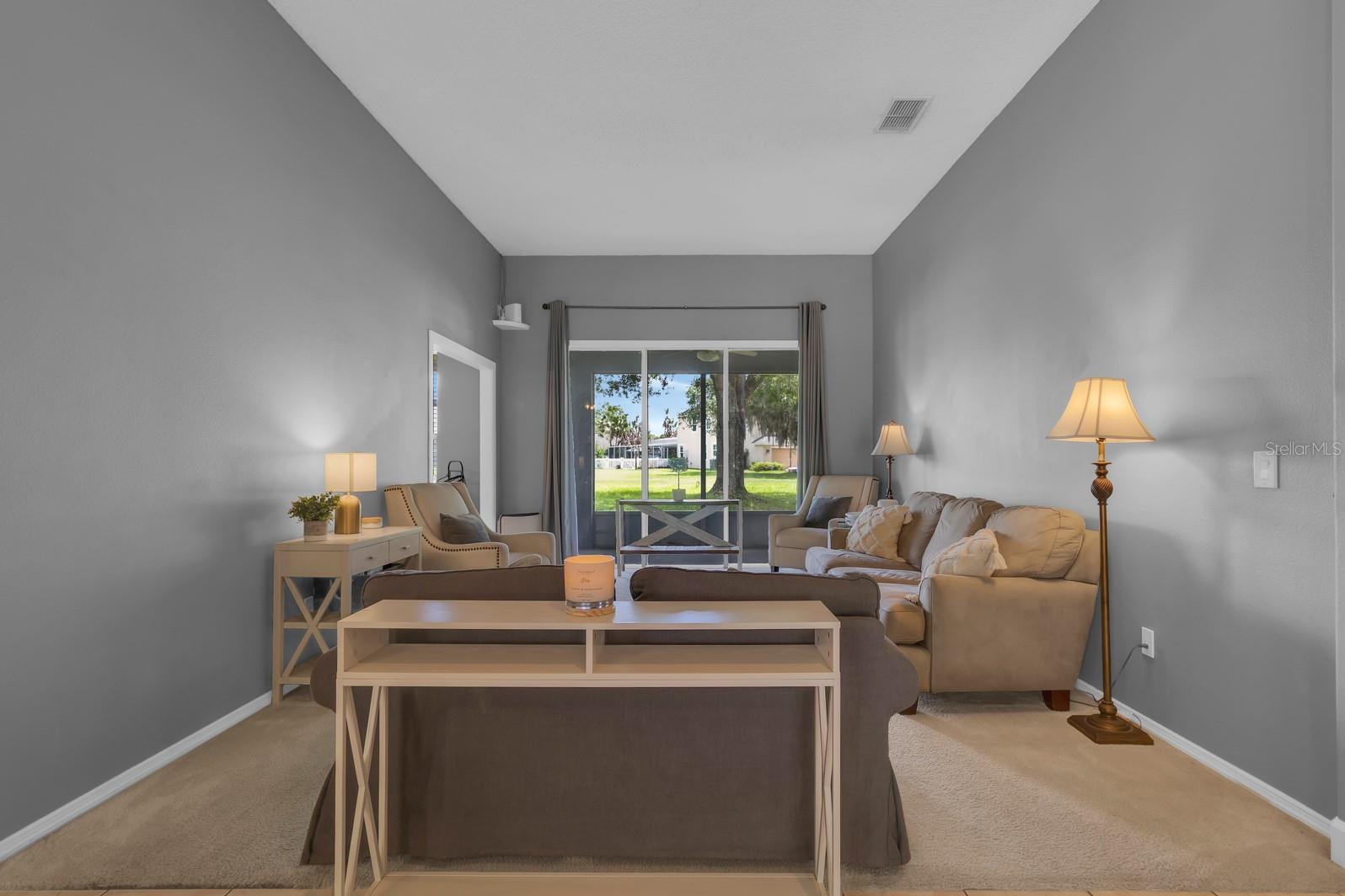 CHAPMAN GROVES - Residential