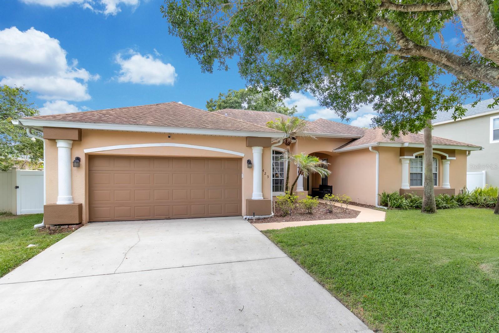 CHAPMAN GROVES - Residential