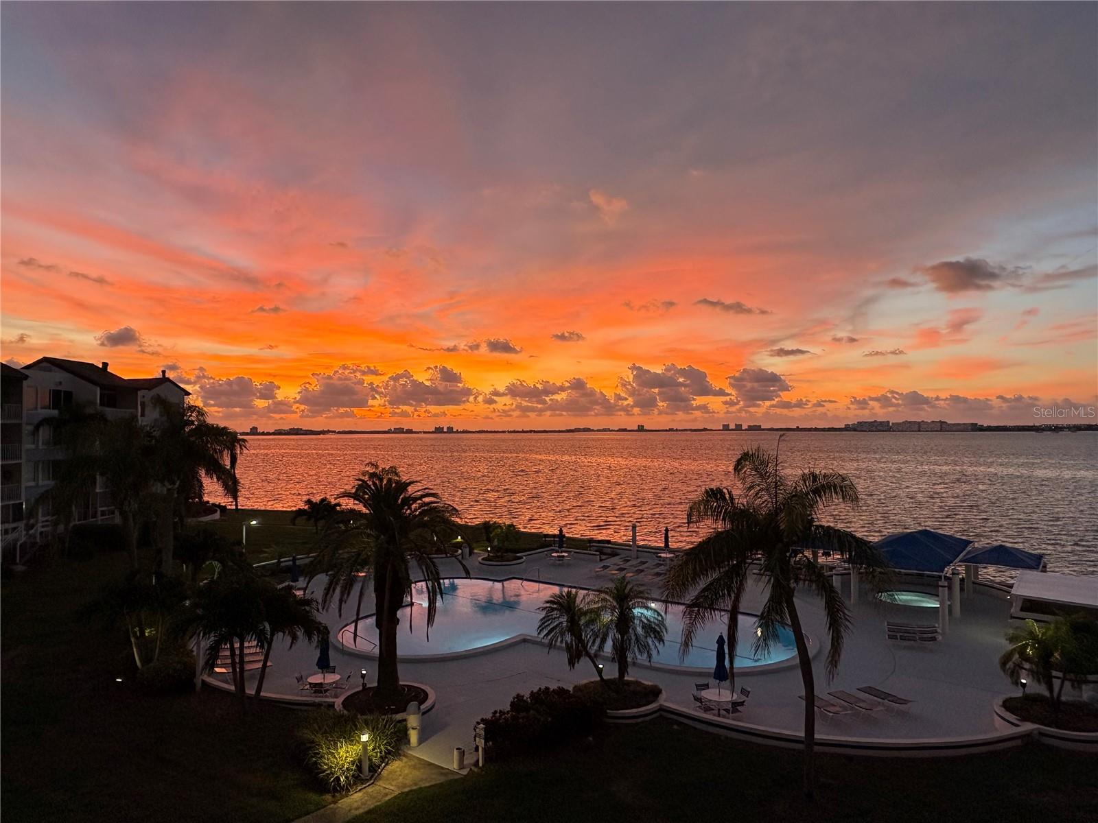 ISLA KEY CONDO - Residential Lease
