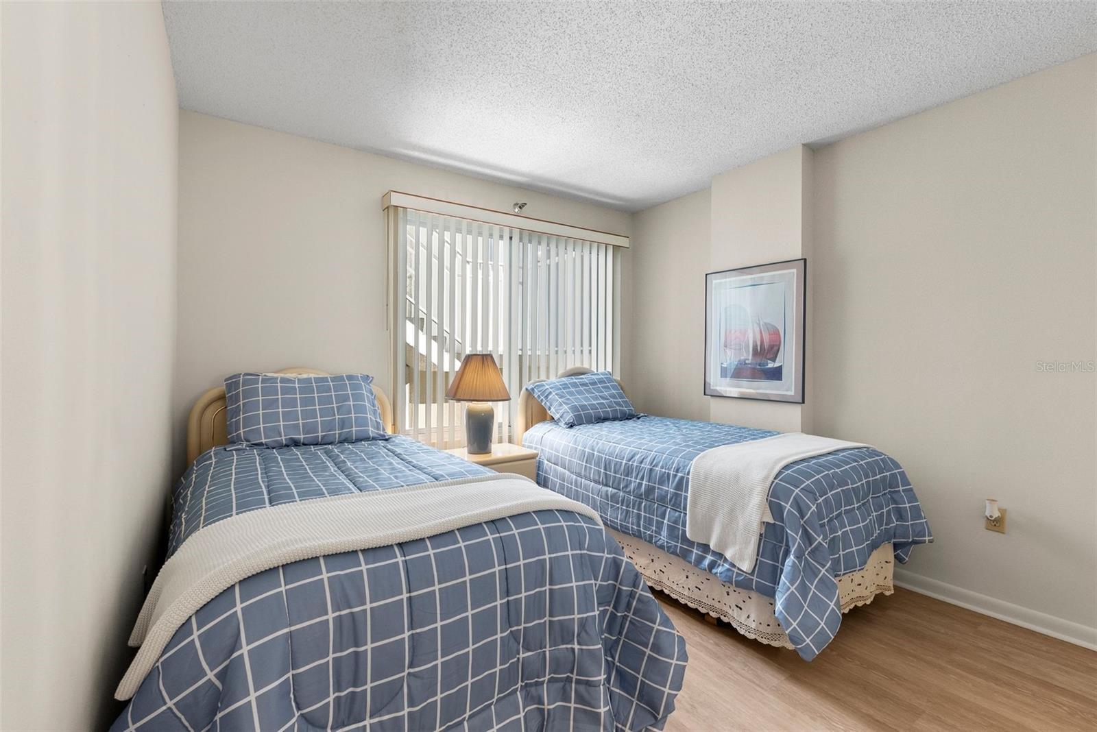 ISLA KEY CONDO - Residential Lease