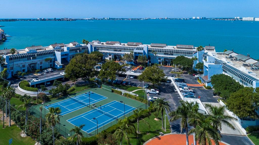 ISLA KEY CONDO - Residential Lease