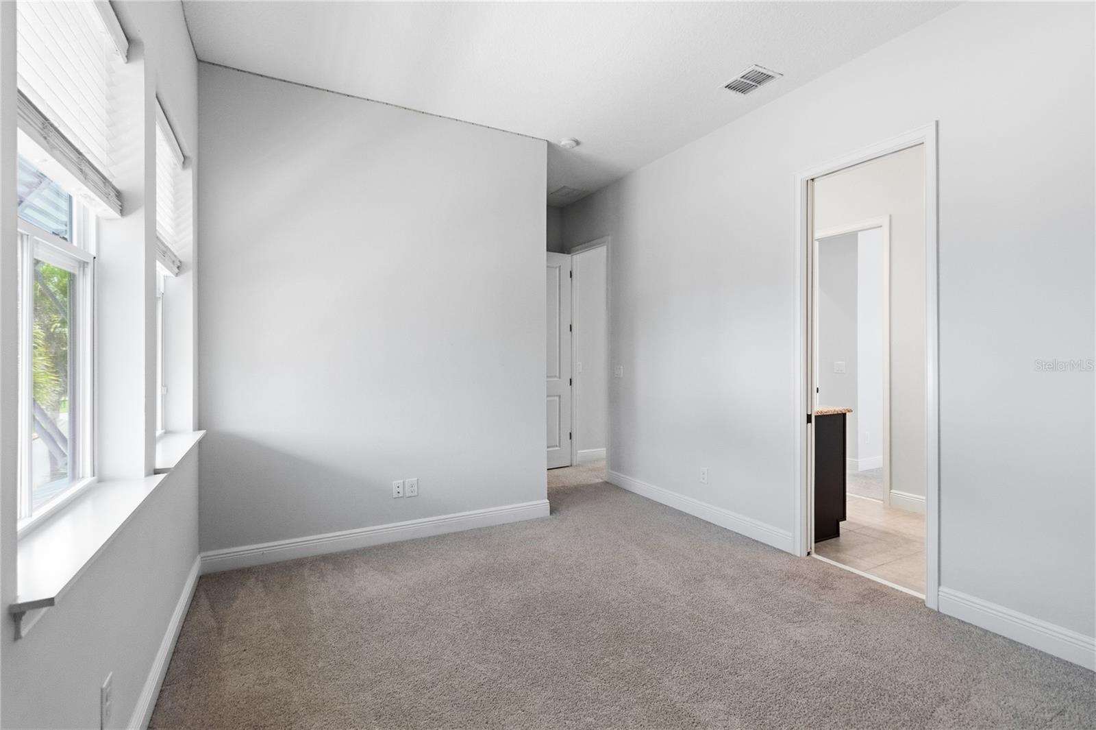 LAUREATE PARK PH 9 - Residential Lease