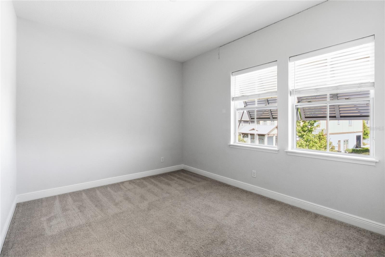 LAUREATE PARK PH 9 - Residential Lease