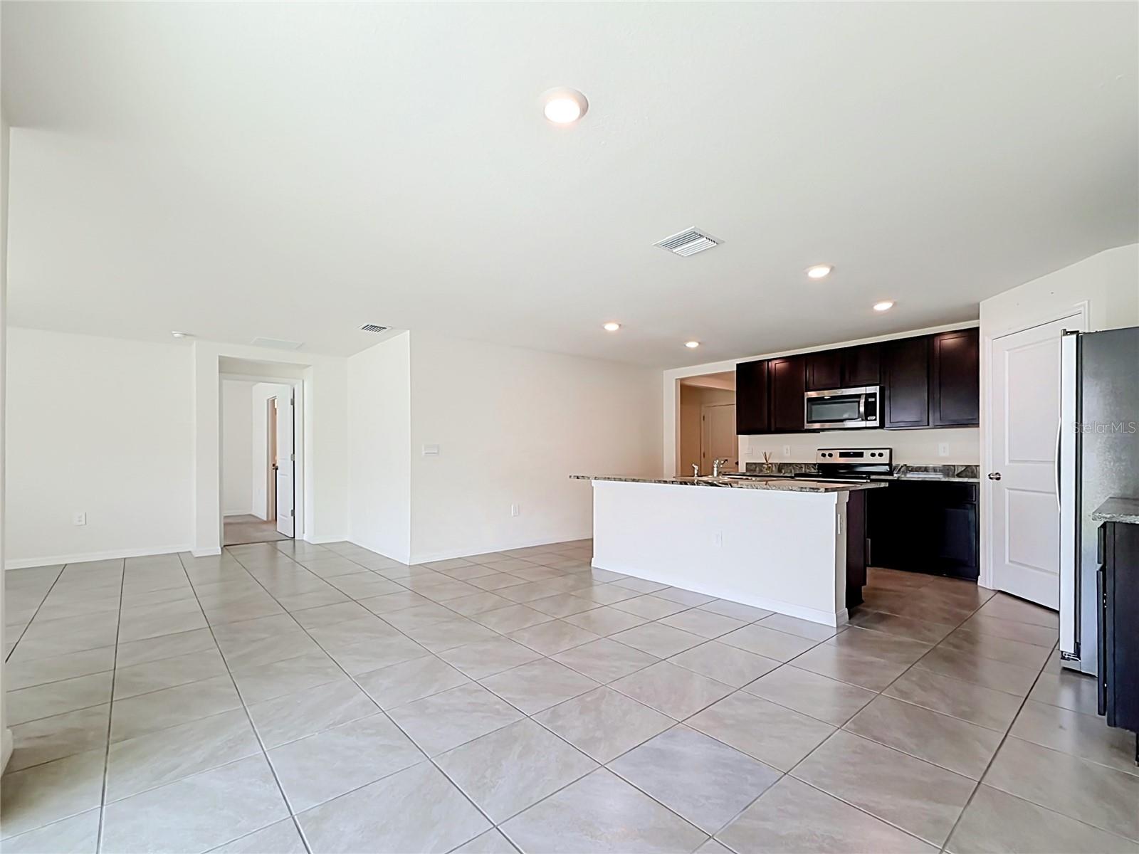 DEER PATH NORTH PH 2 - Residential