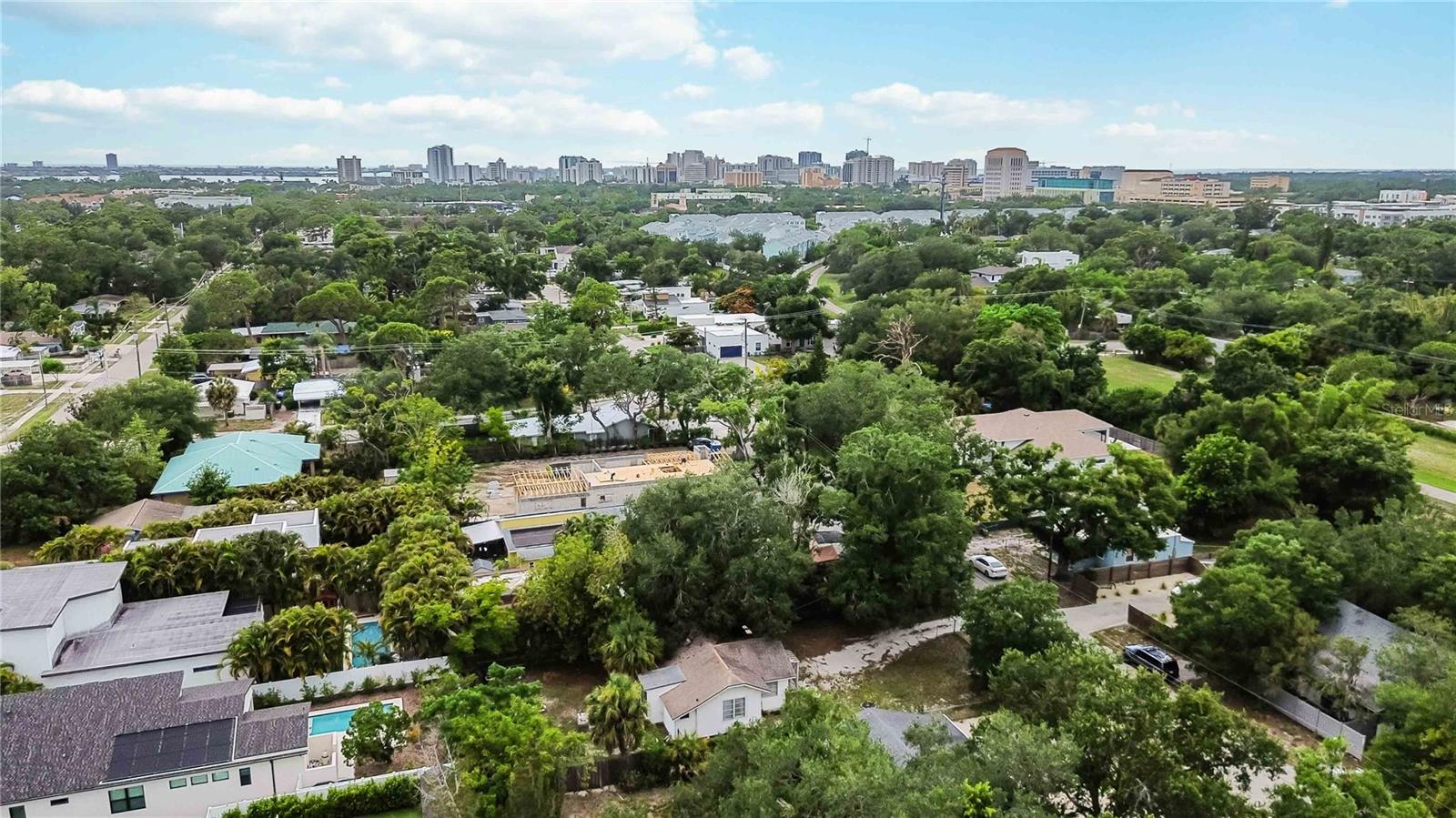 HUDSON PARK - Residential