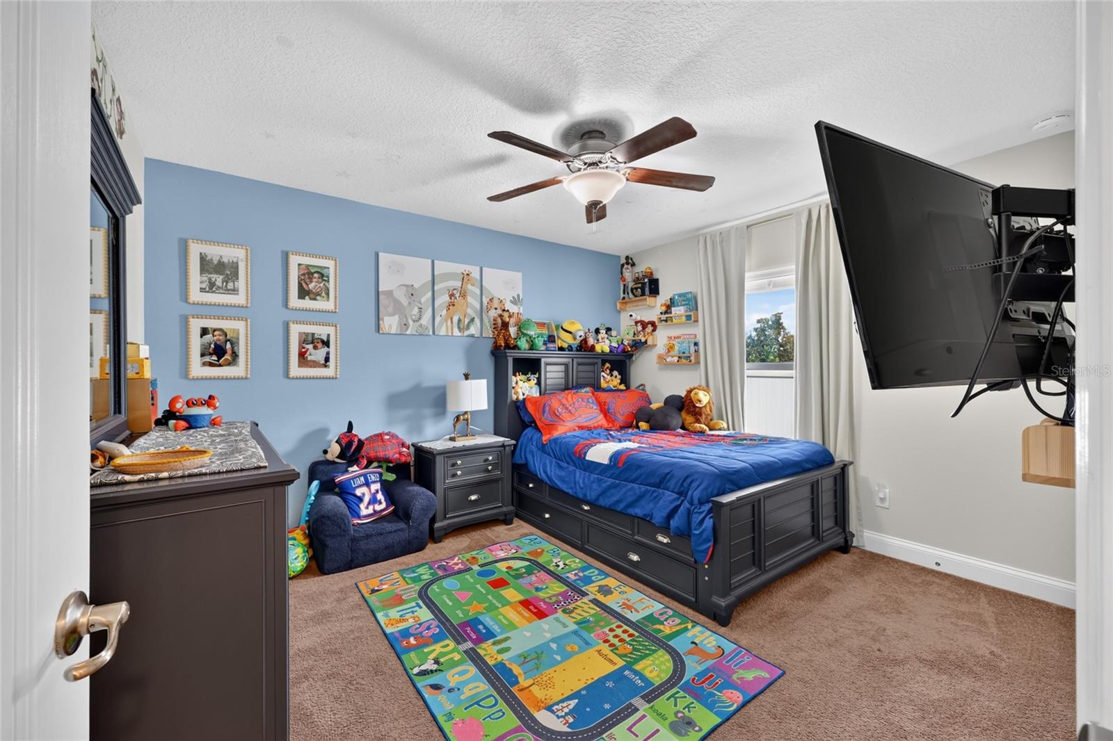 MEADOW GLEN UN 4 - Residential