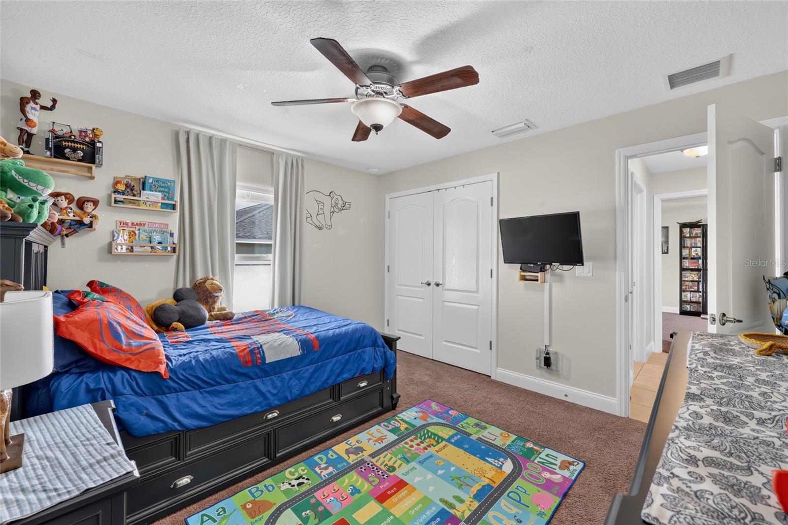 MEADOW GLEN UN 4 - Residential