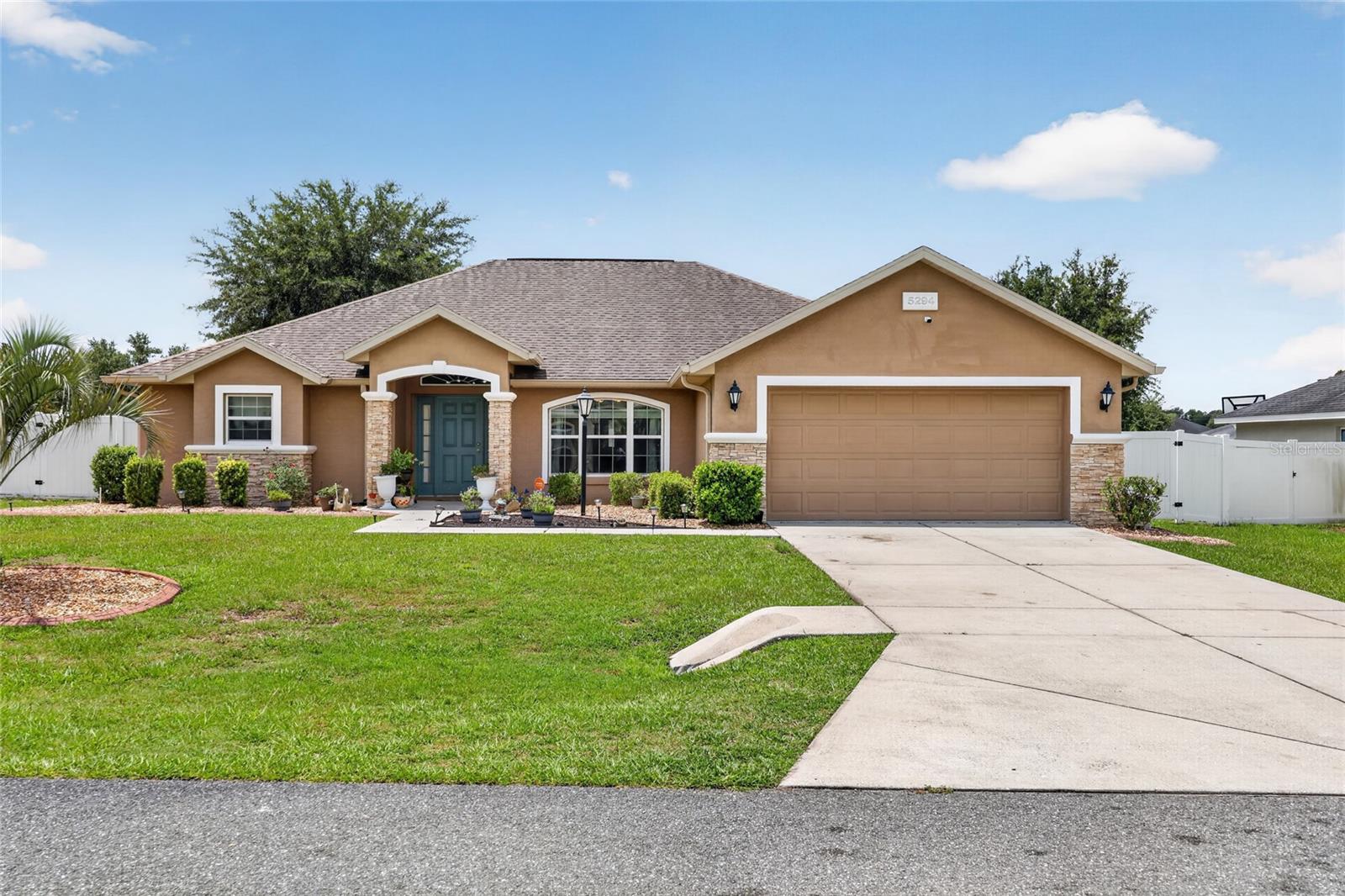 MEADOW GLEN UN 4 - Residential