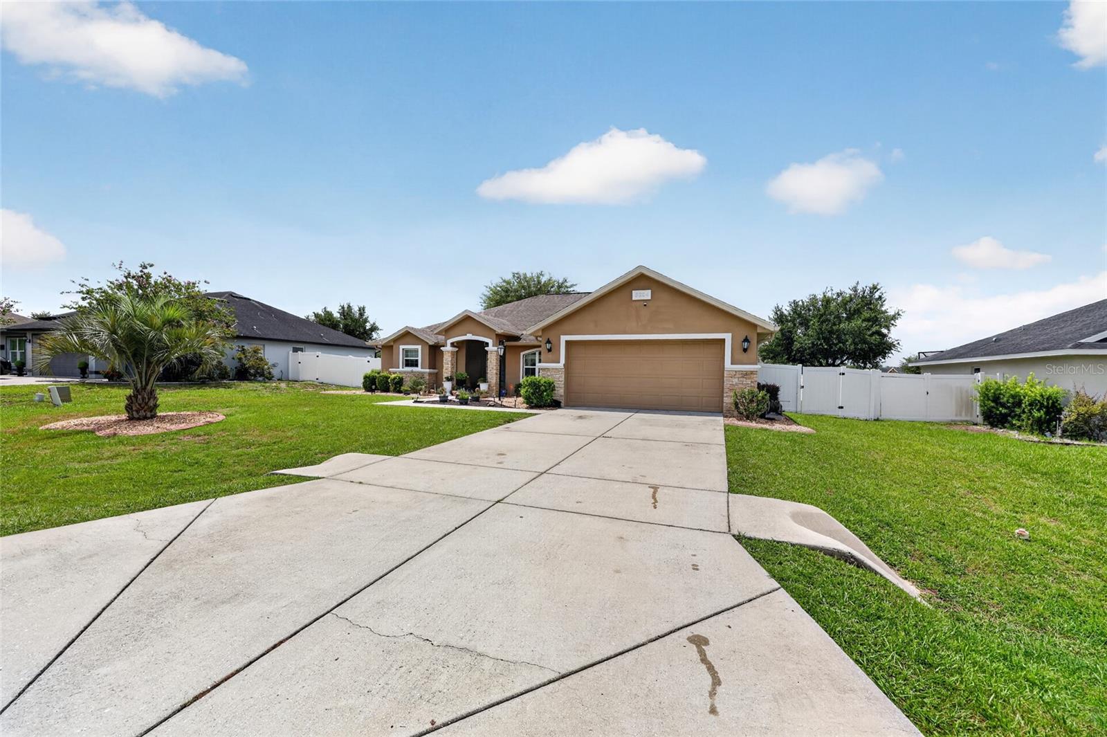 MEADOW GLEN UN 4 - Residential