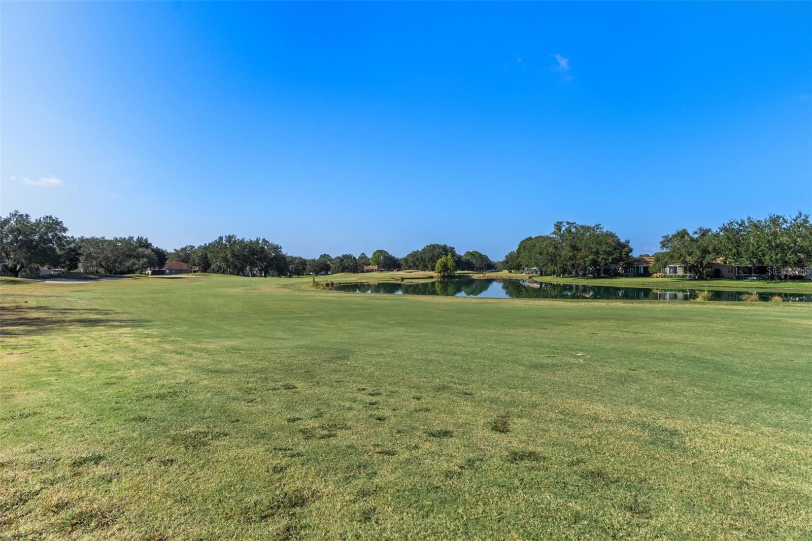 SILVERTHORN PH 1 - Commercial Sale