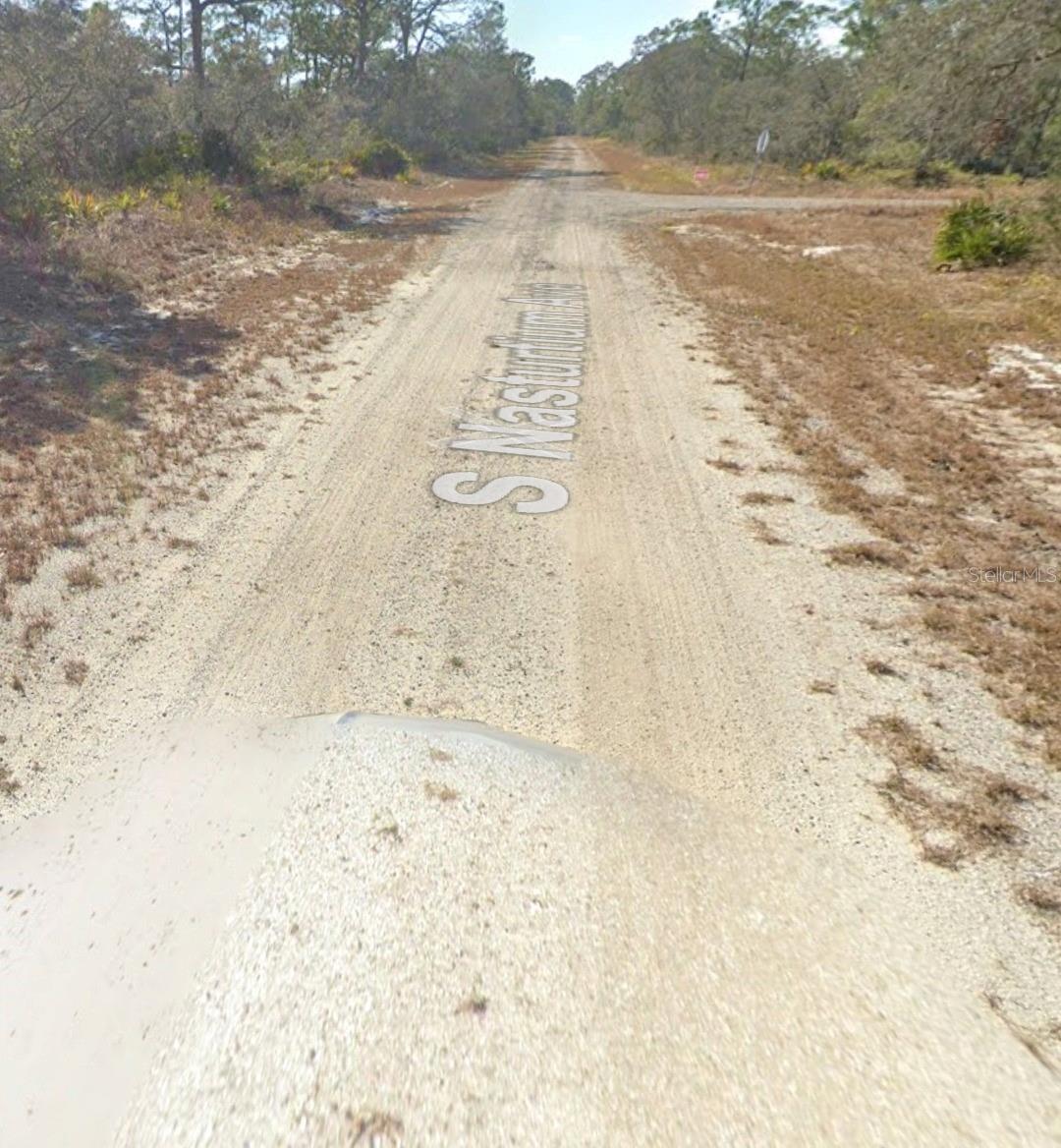 LEISURE LAKES SEC 03 - Land