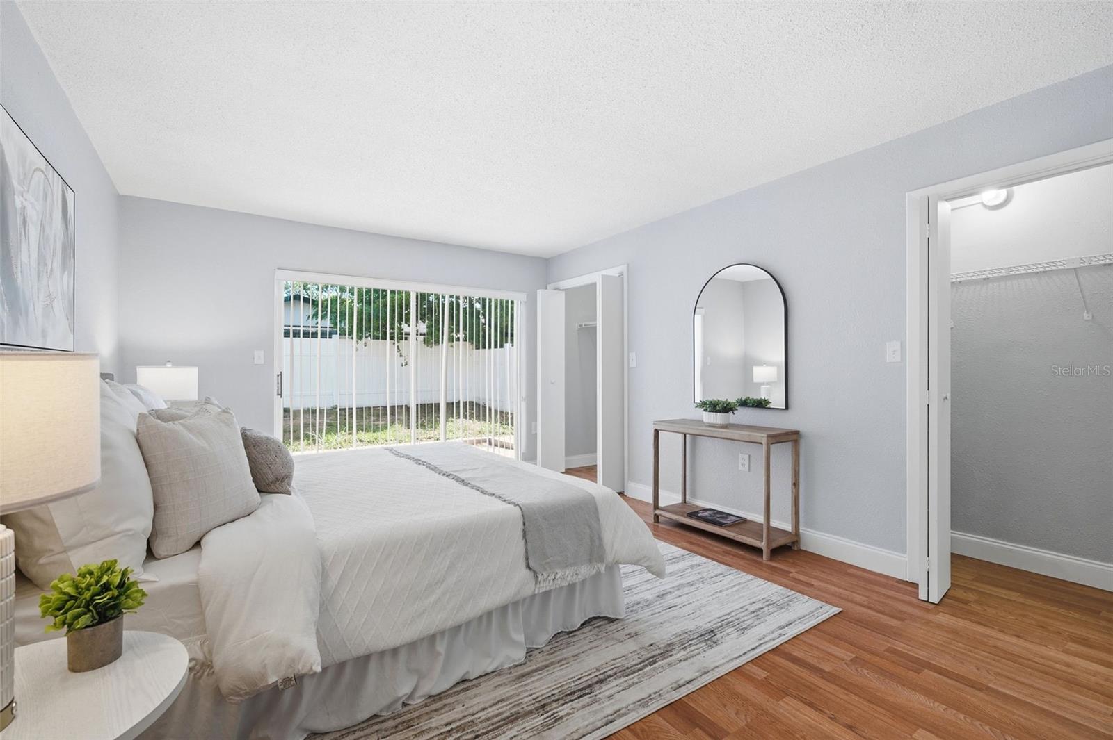 THE LAKES - Residential