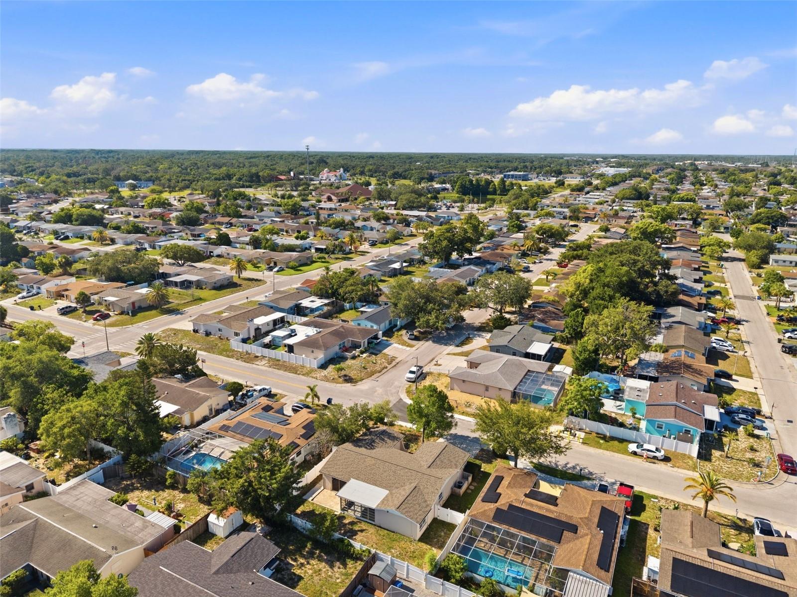 THE LAKES - Residential