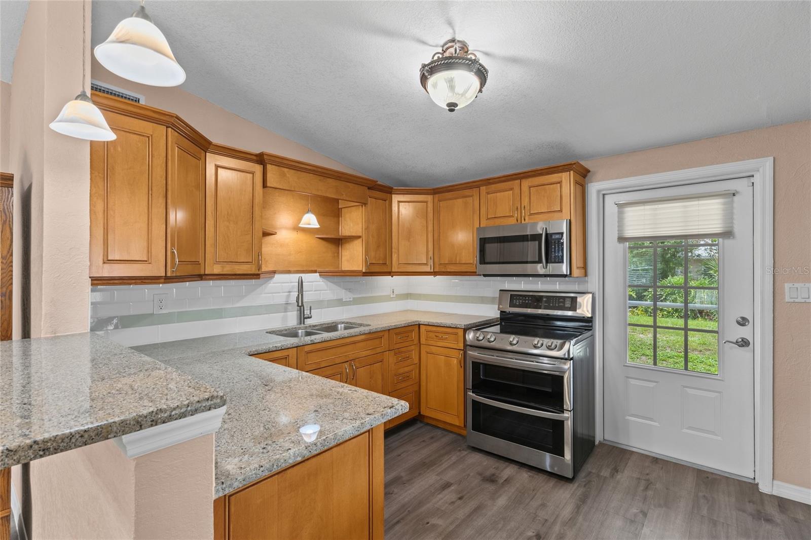 SPRING LAKE SUB ADD 1 - Residential