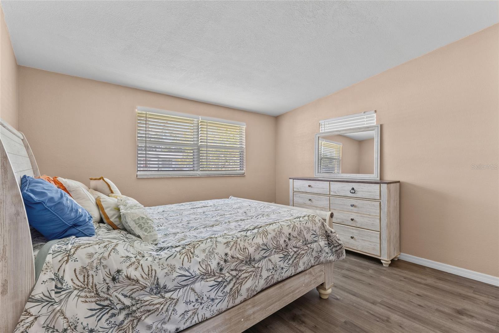 SPRING LAKE SUB ADD 1 - Residential