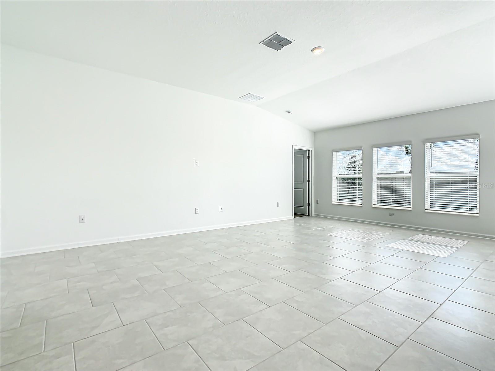 CASCADES PHASES 1A AND 1B - Residential