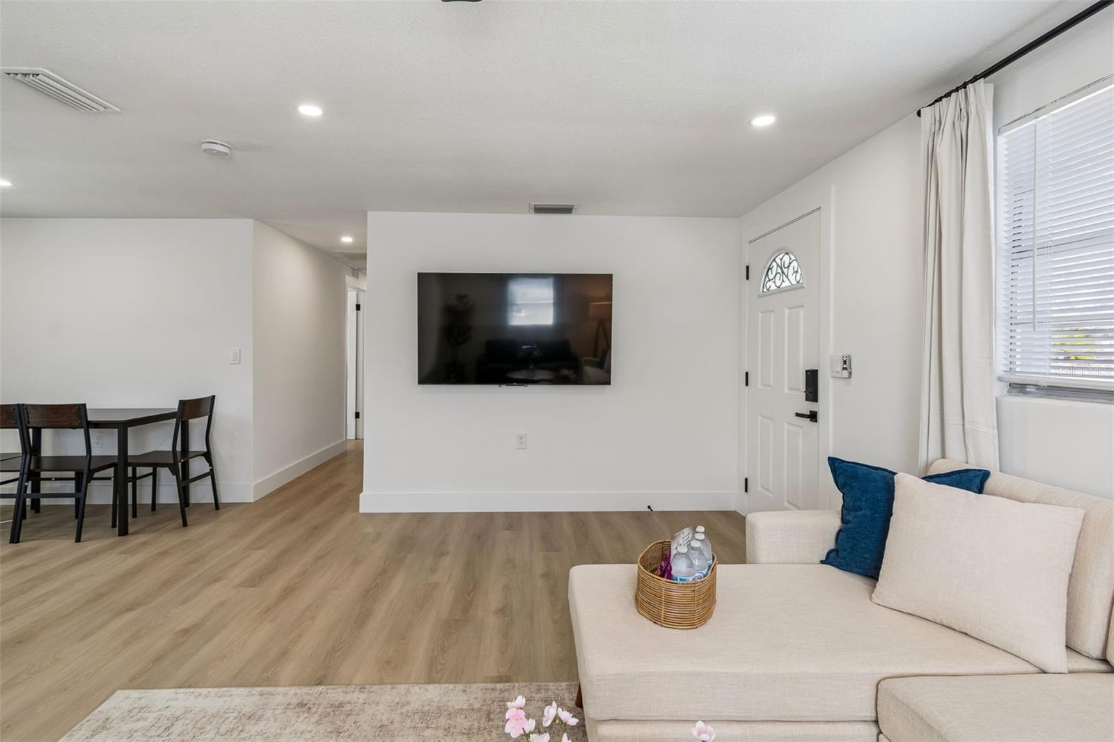 RIDGECREST ACRES - Residential Lease