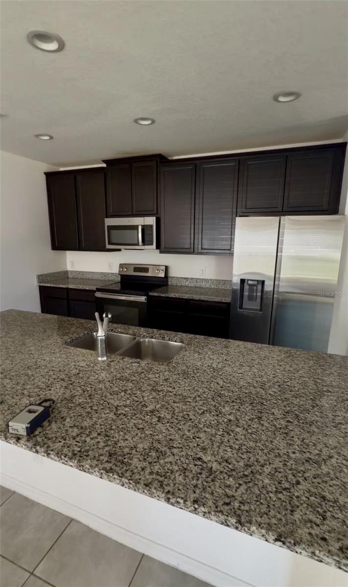 WILLIAMS PRESERVE PH II-A - Residential Lease