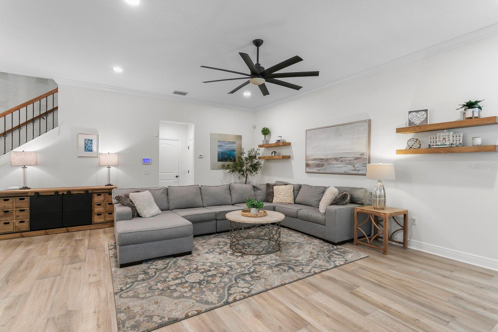 NINE EAGLES UNIT ONE SEC I - Residential
