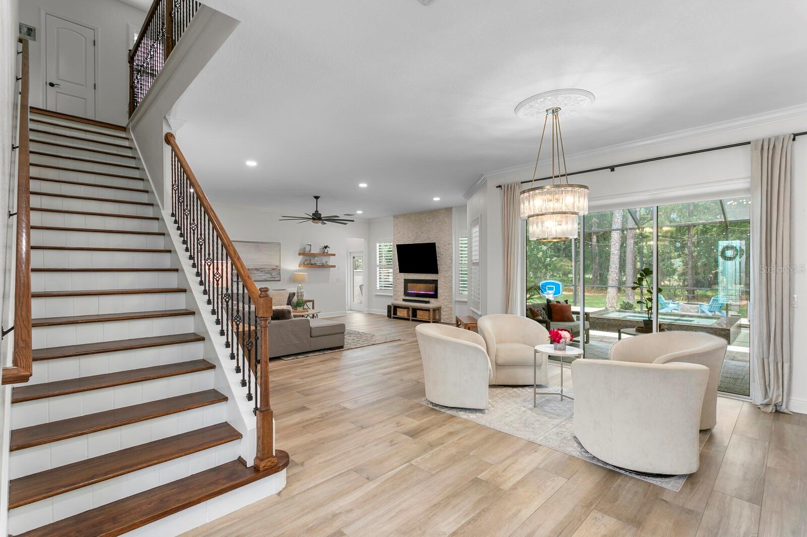 NINE EAGLES UNIT ONE SEC I - Residential