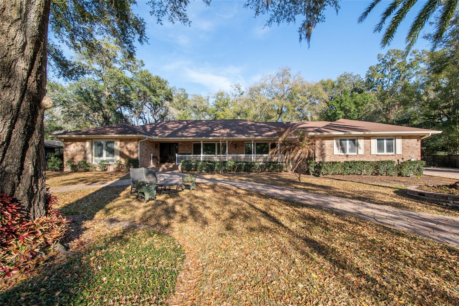 WINDERMERE DOWNS - Residential