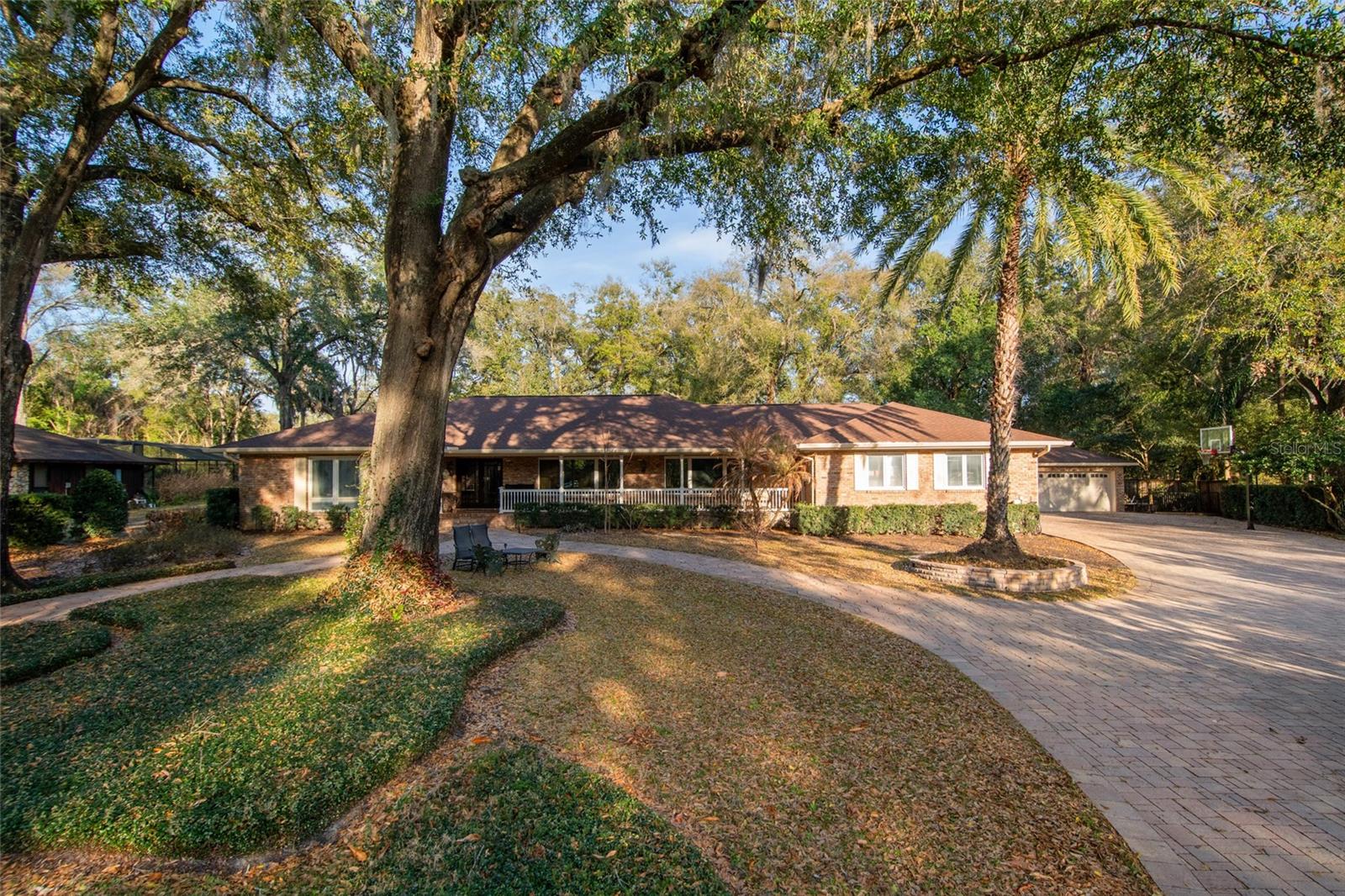 WINDERMERE DOWNS - Residential